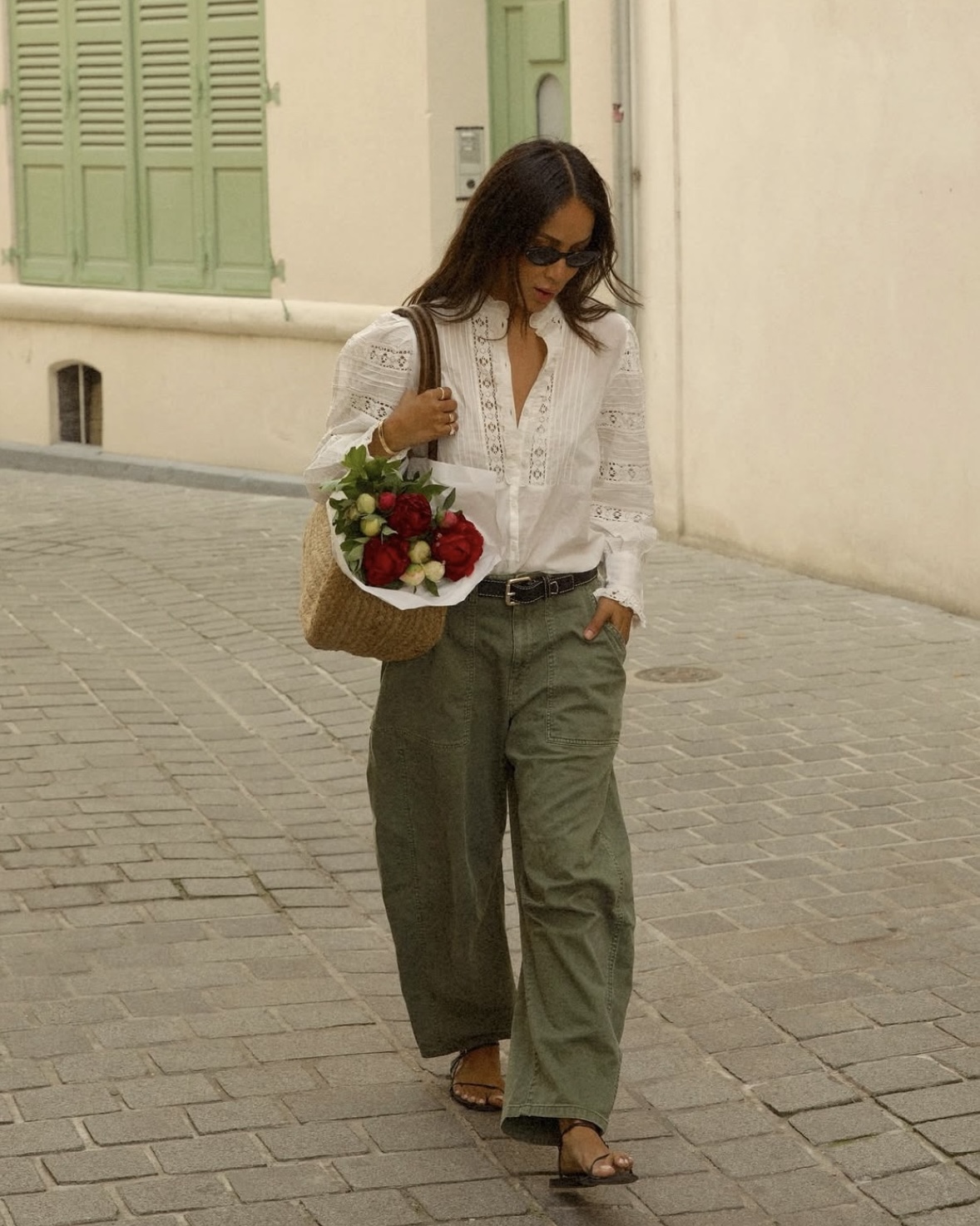 How to style cargos in the summer